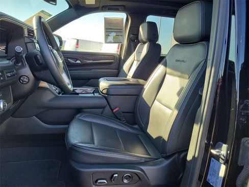 Certified 2023 GMC Yukon Denali image 20