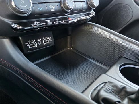 Used 2024 Dodge Durango GT image 26