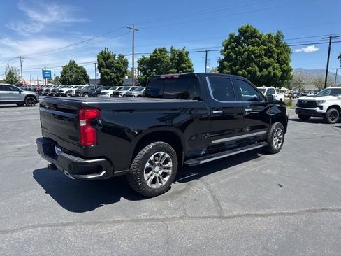 Used 2024 Chevrolet Silverado 1500 High Country w/ Technology Package AWD/4WD image 7