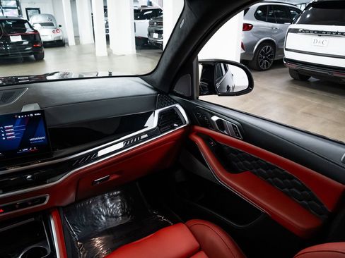 Used 2026 BMW X5 M Competition w/ Executive Package image 11