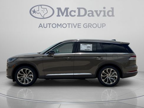 New 2025 Lincoln Aviator Reserve w/ Illumination Package RWD image 4