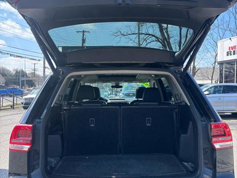 Used 2019 Volkswagen Atlas SEL Premium image 5