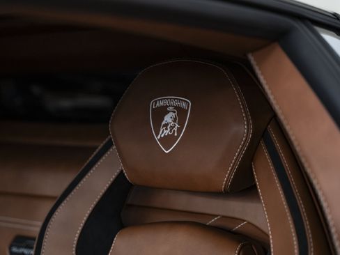 Used 2022 Lamborghini Aventador Countach AWD/4WD image 55