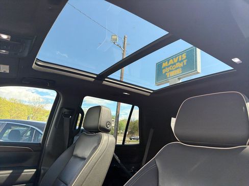 Used 2023 Chevrolet Tahoe Premier w/ Max Trailering Package AWD/4WD image 21