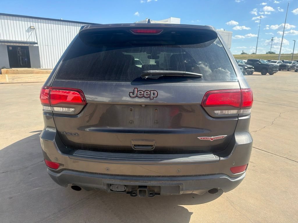 Used 2018 Jeep Grand Cherokee Trailhawk w/ Trailhawk Luxury Group AWD/4WD image 4