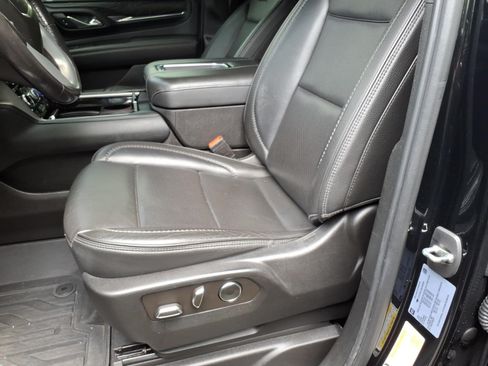 Used 2021 GMC Yukon Denali AWD/4WD image 8
