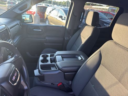 Used 2021 GMC Sierra 1500 4x4 Crew Cab w/ Sierra Value Package image 26
