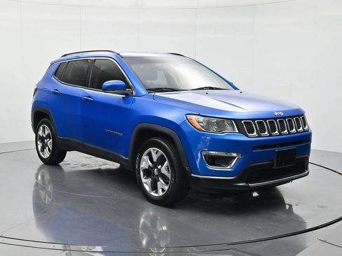 Used 2020 Jeep Compass Limited AWD/4WD image 3