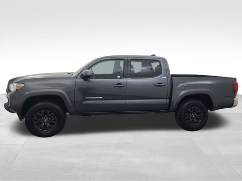 Used 2023 Toyota Tacoma SR5 image 9