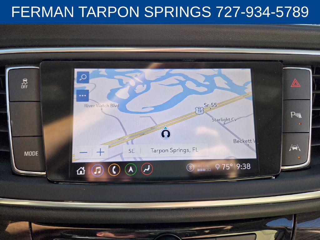 Used 2020 Buick Enclave Premium w/ Sun and Sites Package FWD image 23