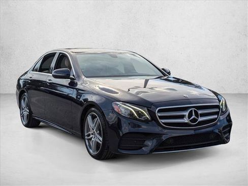 Used 2018 Mercedes-Benz E 300 image 3
