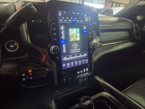 Used 2019 RAM 2500 Limited AWD/4WD image 52