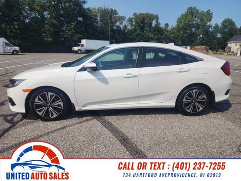 Used 2016 Honda Civic EX-T image 2