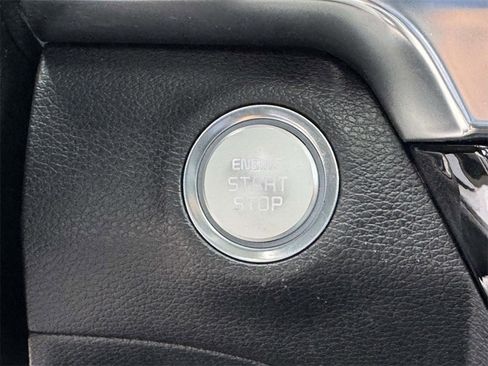 Used 2022 Kia Telluride S image 8