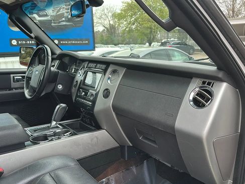 Used 2013 Ford Expedition EL Limited image 24