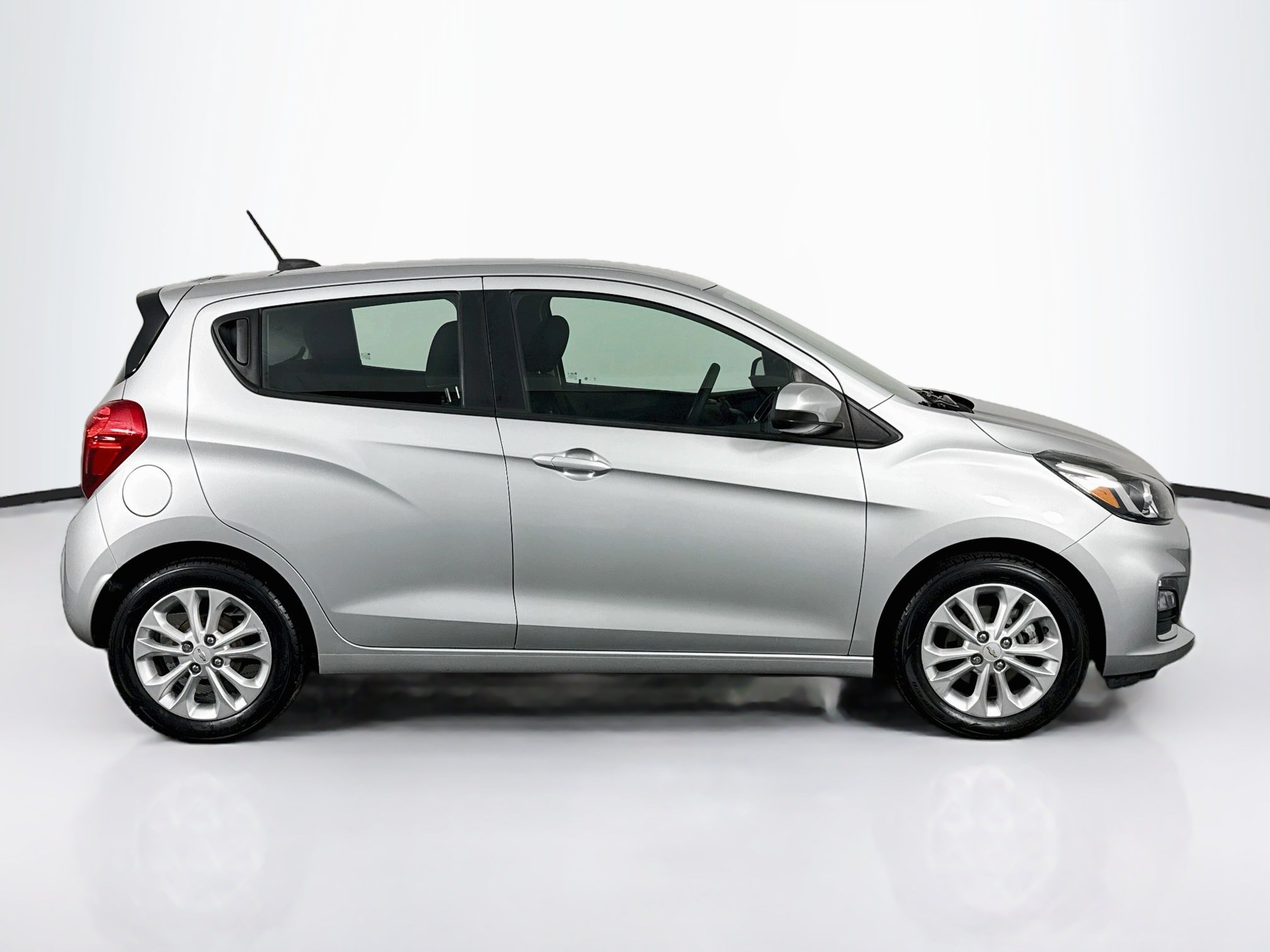 Used 2020 Chevrolet Spark LT FWD image 16