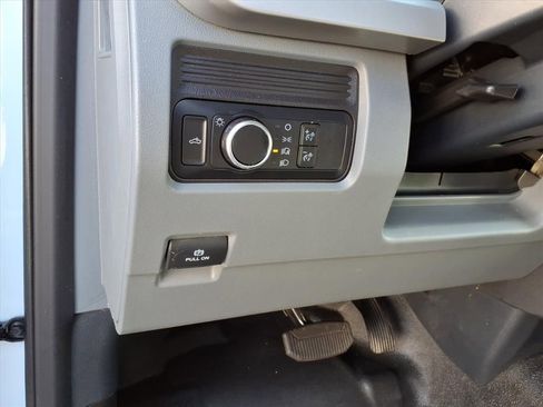 Certified 2024 Ford F250 XL w/ 360-Degree Camera Package image 17