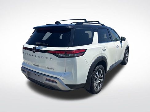 Used 2023 Nissan Pathfinder SL AWD/4WD image 8