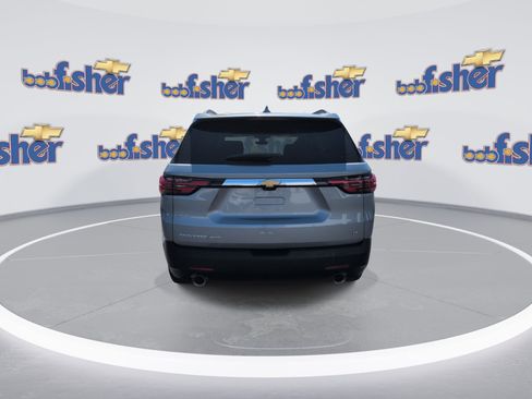 Certified 2023 Chevrolet Traverse LT w/ Rear Camera Mirror Package AWD/4WD image 7