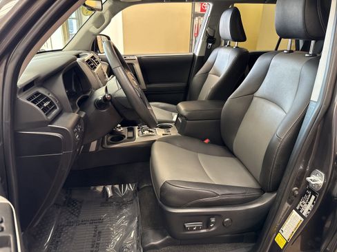 Used 2021 Toyota 4Runner SR5 Premium w/ Moonroof Package image 28