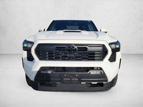Used 2025 Toyota Tacoma TRD Sport AWD/4WD image 2