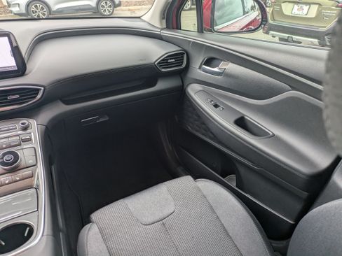 Used 2023 Hyundai Santa Fe SEL image 17
