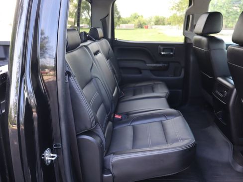 Used 2016 GMC Sierra 2500 Denali w/ Duramax Plus Package AWD/4WD image 21