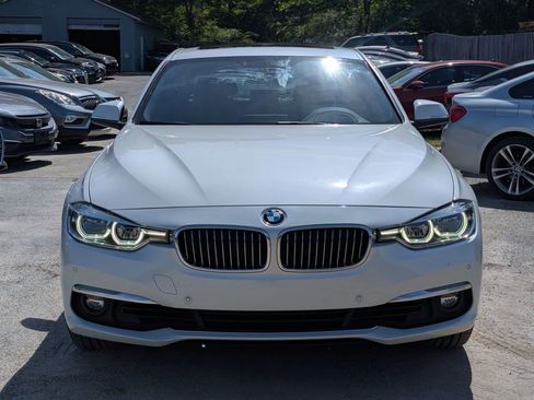 Used 2018 BMW 330i Sedan image 2