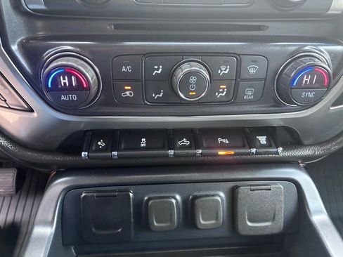 Used 2018 Chevrolet Silverado 2500 LTZ w/ Duramax Plus Package image 29