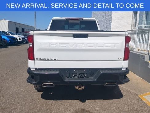 Used 2019 Chevrolet Silverado 1500 LT Trail Boss AWD/4WD image 4