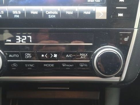 Used 2018 Subaru Outback 2.5i Premium image 25