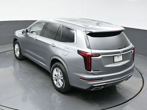 New 2025 Cadillac XT6 Luxury w/ LPO, Floor Liner Package image 40