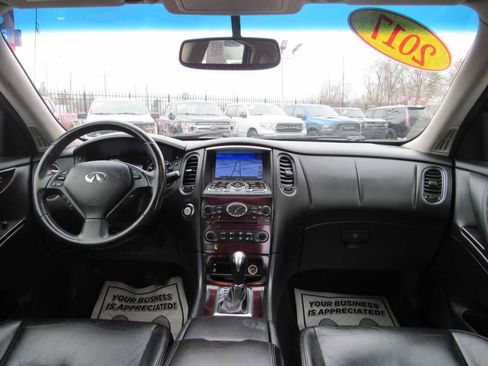 Used 2017 INFINITI QX50 Base AWD 4dr Crossover image 22