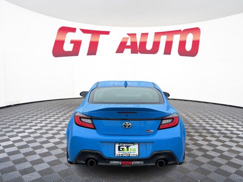 Used 2024 Toyota GR86 Premium image 5