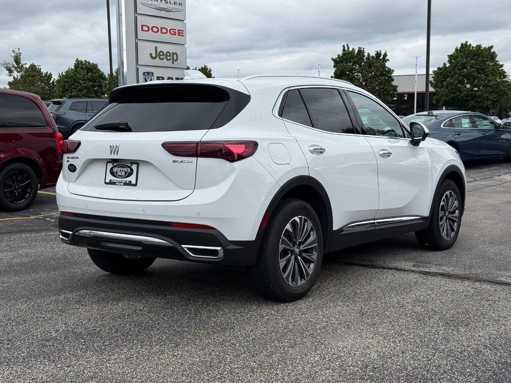 Used 2024 Buick Envision Preferred AWD/4WD image 3