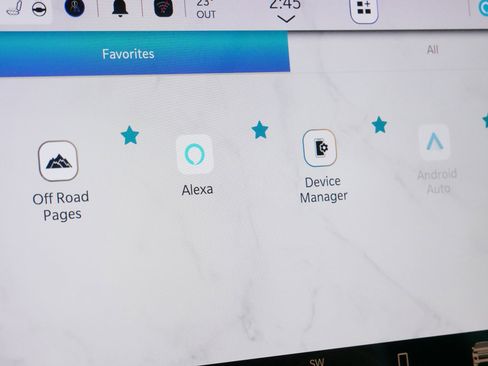 Used 2023 Jeep Grand Cherokee L Limited w/ Luxury Tech Group II image 32