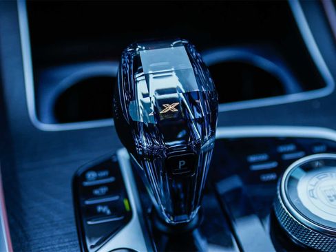 Used 2022 BMW ALPINA XB7 image 26