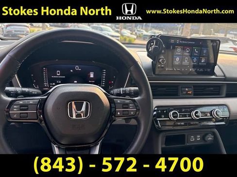 Certified 2025 Honda Pilot Elite image 13