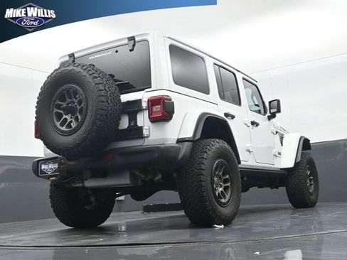 Used 2023 Jeep Wrangler Unlimited Rubicon 392 image 23