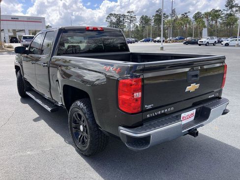 Used 2019 Chevrolet Silverado 1500 LT w/ All Star Edition image 3