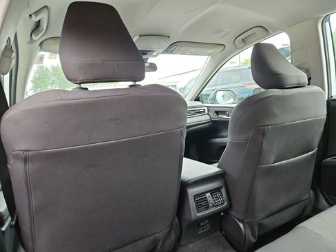 Used 2025 Toyota Camry LE FWD image 20