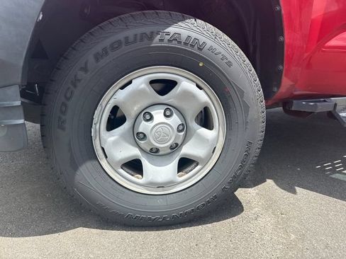 Used 2022 Toyota Tacoma SR RWD image 20