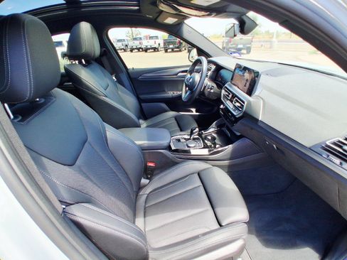 Used 2024 BMW X4 xDrive30i w/ Premium Package AWD/4WD image 24