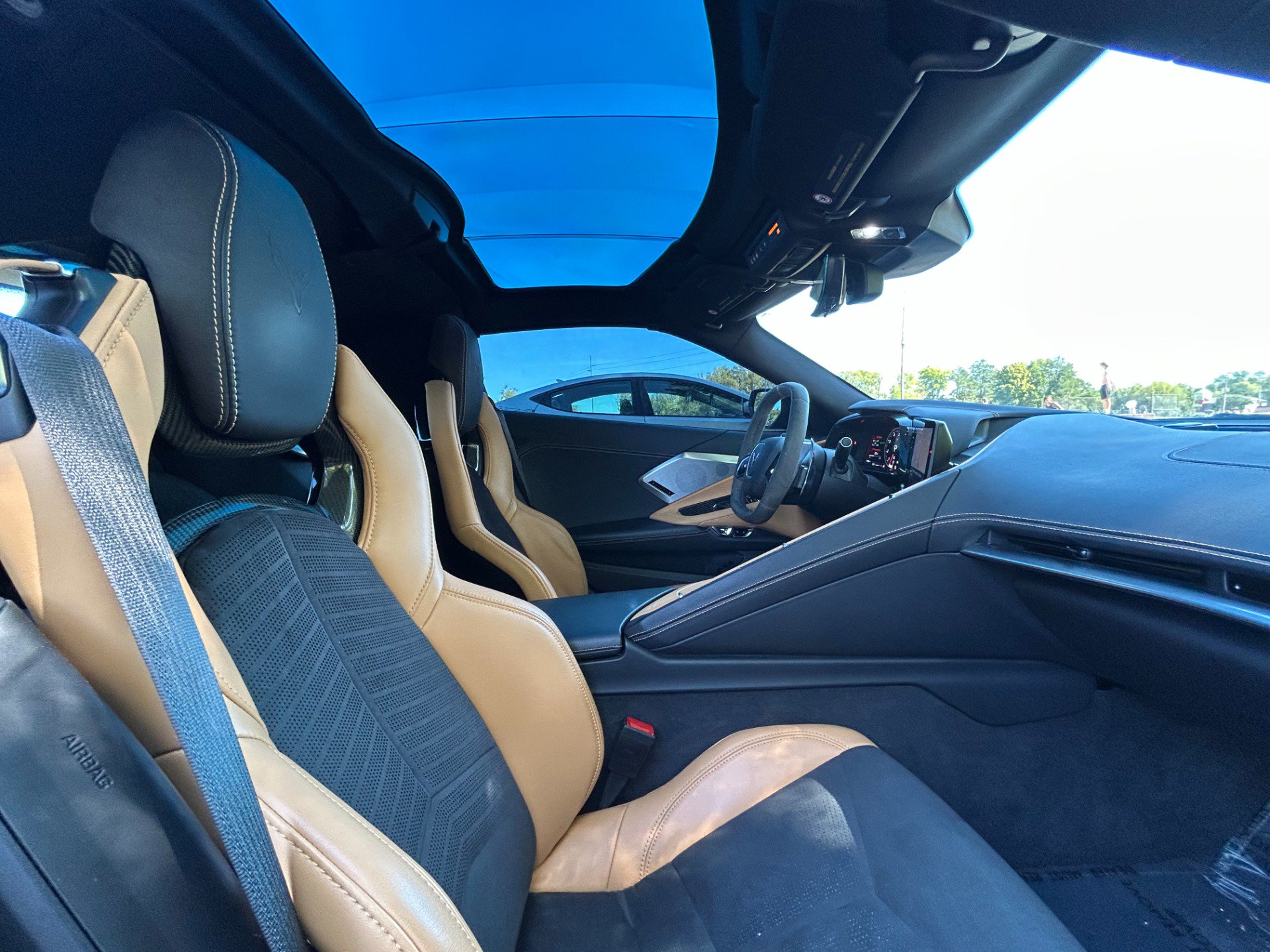 Used 2022 Chevrolet Corvette Stingray Preferred Cpe w/ Z51 Performance Package RWD image 14