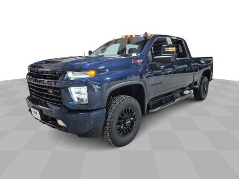 Certified 2022 Chevrolet Silverado 3500 LT w/ All Star Edition image 5
