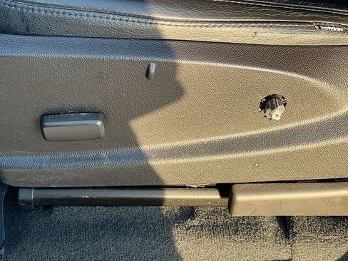 Used 2022 GMC Canyon Elevation w/ Trailering Package image 12