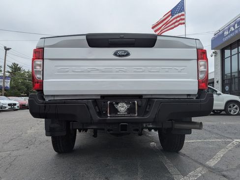 Used 2022 Ford F250 XL w/ Power Equipment Group AWD/4WD image 8