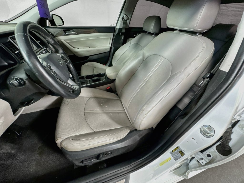 Used 2018 Hyundai Sonata Limited w/ Cargo Package FWD image 25