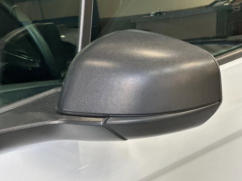 Used 2020 Ford Transit Connect XLT image 48