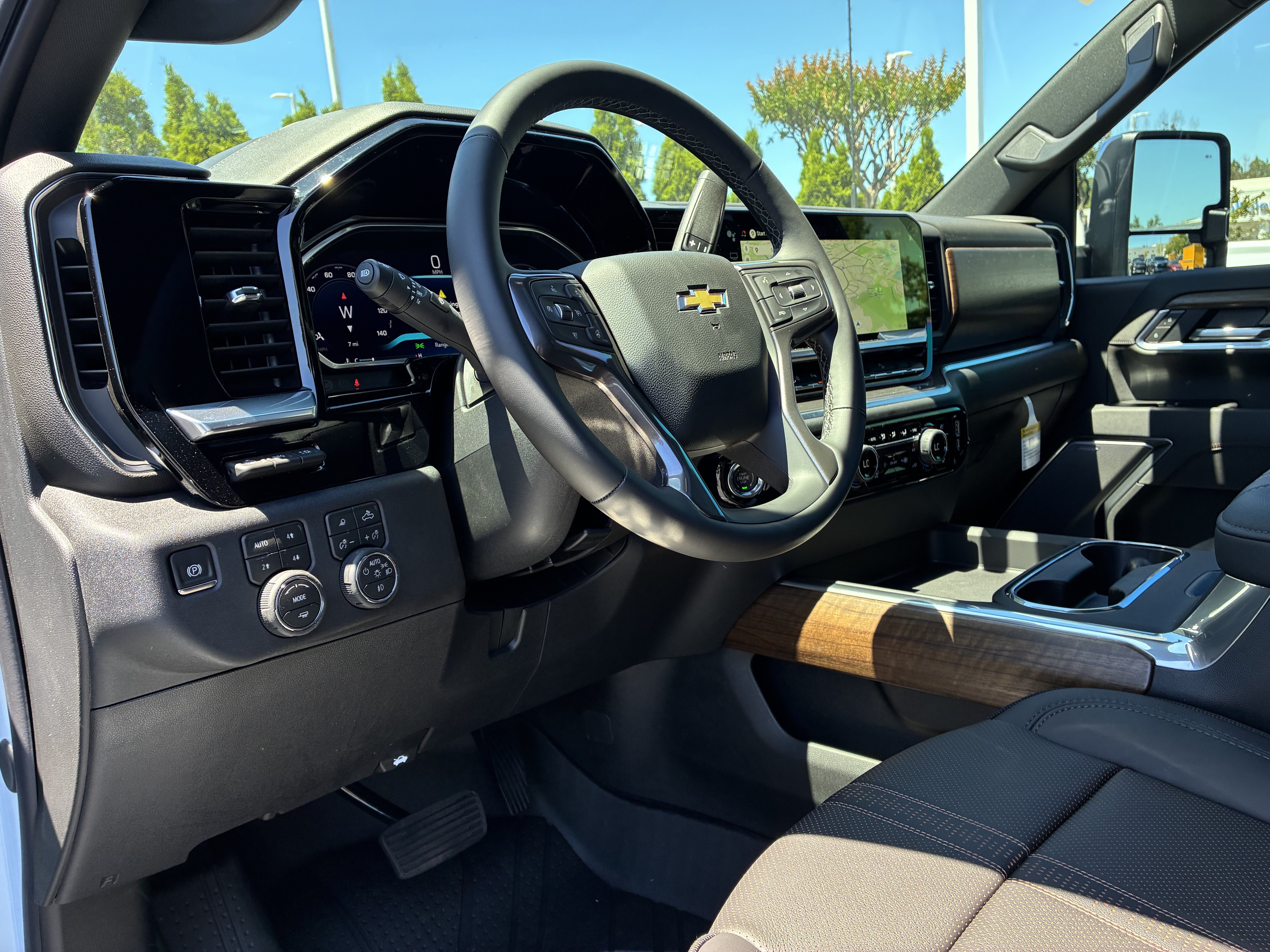 New 2026 Chevrolet Silverado 2500 High Country w/ Technology Package AWD/4WD image 23